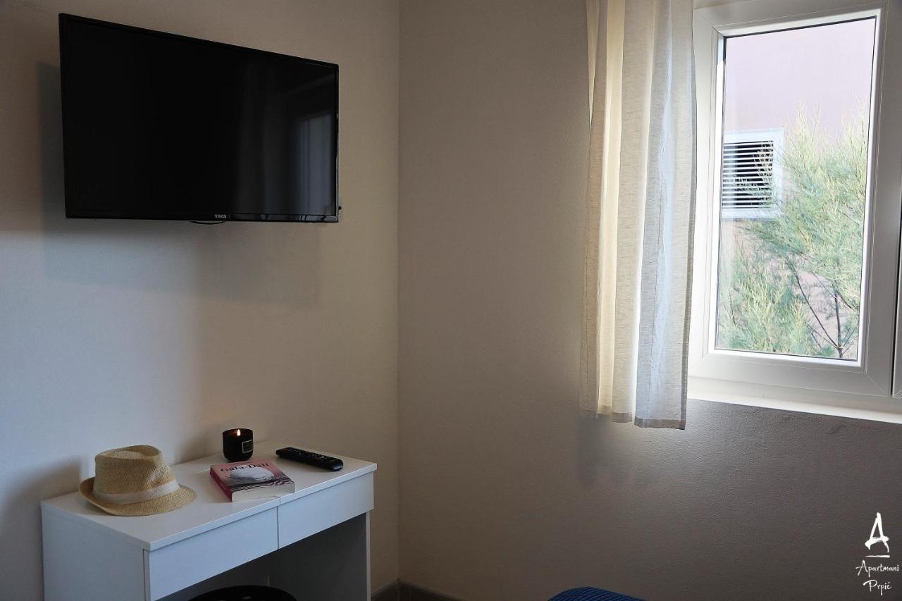 Apartmani Prpić Ražanac Zewnętrze zdjęcie